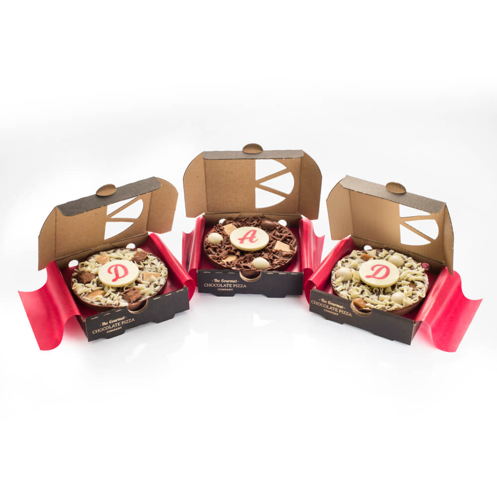 DAD Mini Chocolate Pizza flavours include one 4" Crunchy Munchy, one Heavenly Honeycomb and one Salted Caramel.